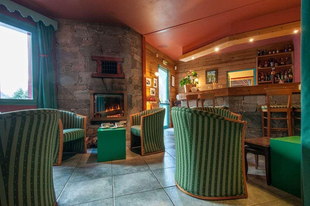 Brit Hotel Florimont Saint-Ferreol Restoran foto
