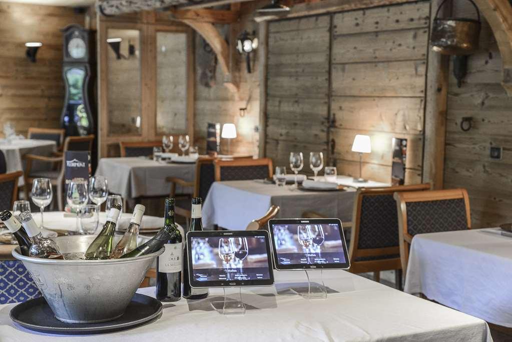 Brit Hotel Florimont Saint-Ferreol Restoran foto