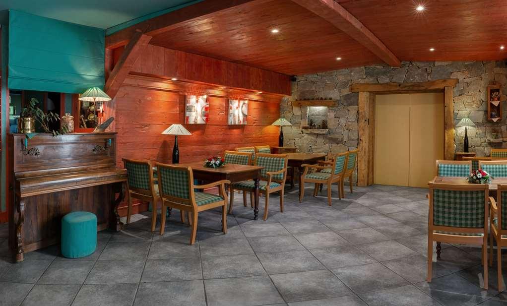Brit Hotel Florimont Saint-Ferreol Restoran foto